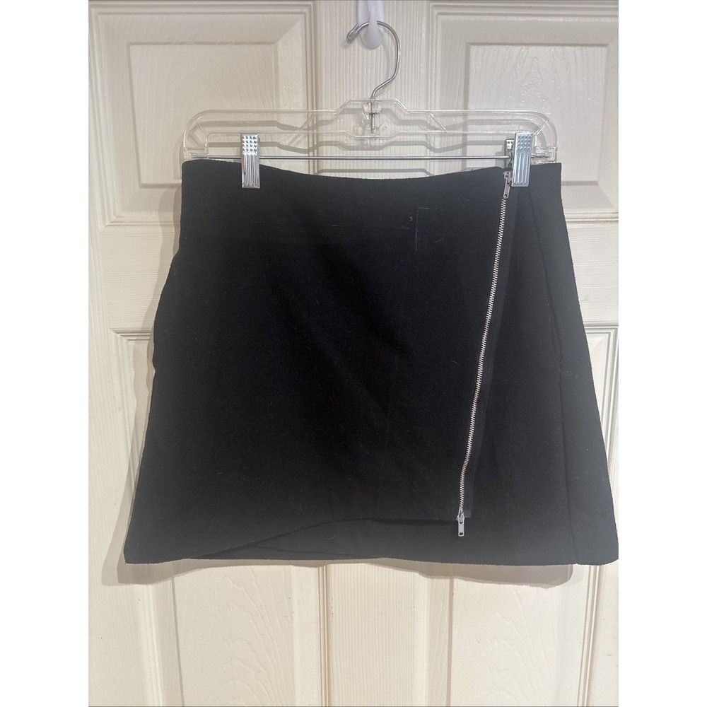 GAP Wrap Wool Mini‎ Skirt Lined Black Size 4 With Pockets